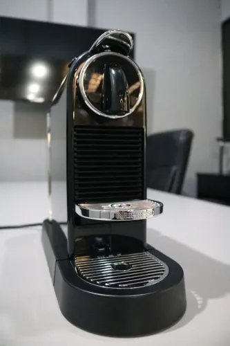 Cafeteira Nespresso Citiz Preta 110V