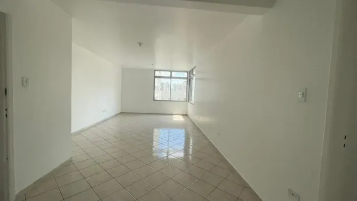 Imóvel para aluguel tem 130 metros quadrados com 3 quartos em Vila Azevedo - São Paulo - S
