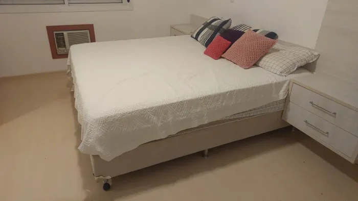 Cama queen size Ortobom