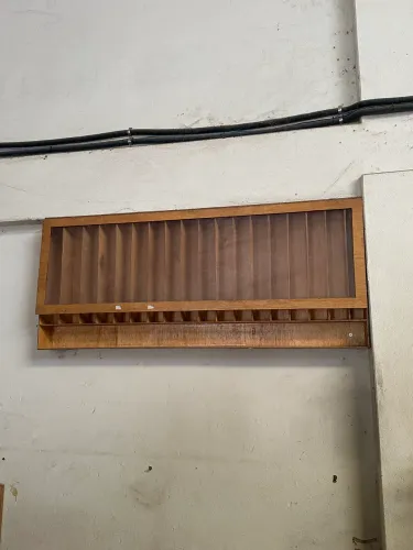 Expositor de cigarro pra adega ou mercearia 