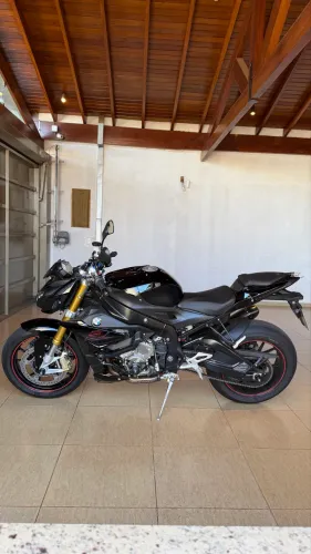 BMW S1000-R 2021