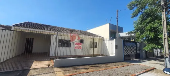 Casa para alugar em Maringá, Jardim Monte Rei, com 2 quartos, com 97.11 m²