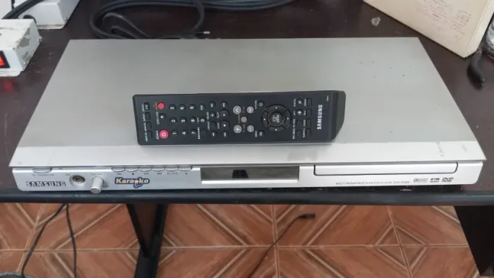 Dvd/cd Player Samsung P250k Mp3 Karaokê # (Usado)