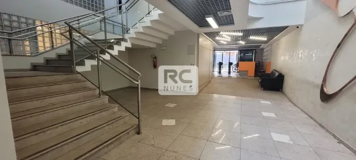 Prédio com área de 2.600m², 7 andares, 27 vagas, no Funcionários - Belo Horizonte/MG.