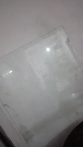 Vidro de mesa 150$