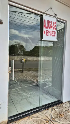 ALUGO SALA COMERCIAL NO CENTRO 
