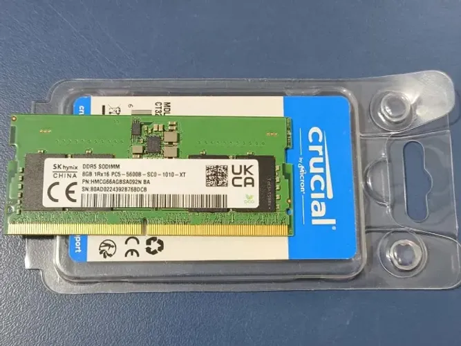 Memória RAM DDR5 8GB SK Hynix 5600MHz p/ Notebook (Novo/Retirado)