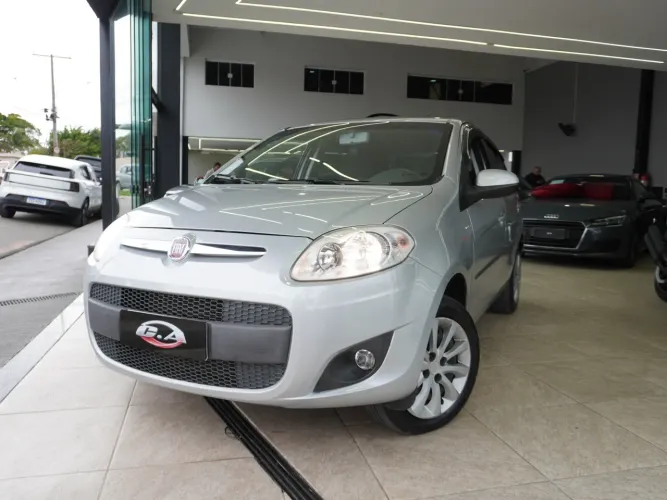 Fiat Palio Essence 1.6 Flex 16V 5P 2013