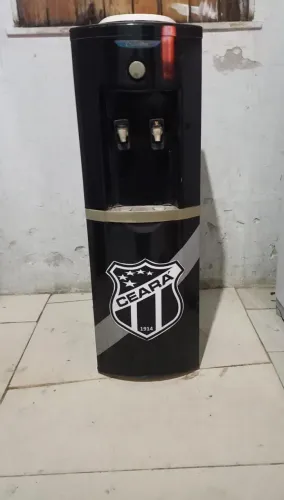 Vendo.um gelagua funcionando perfeitamente