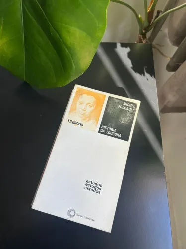 História da Loucura - Michel Foucault | Livros Usados
