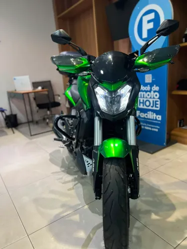 Bajaj Dominar 400 50 cc
