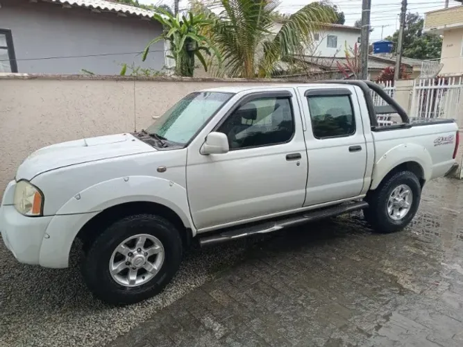 Nissan Frontier Se/se Strik/one CD 4X4 2.8 Dies 2004