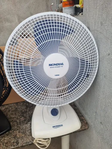 Ventilador potente em perfeito estado