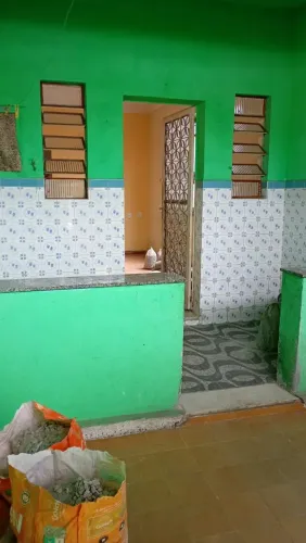 Aluga se casa em excelente estado