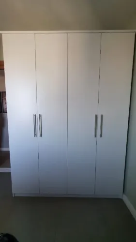 Guarda roupa em MDF