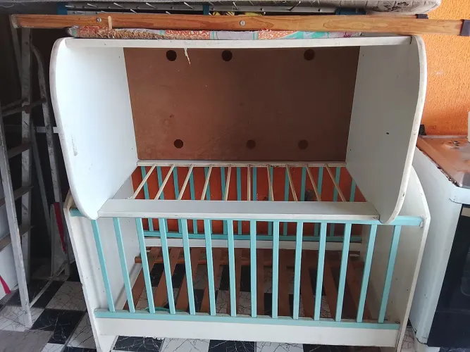 Vende se berço