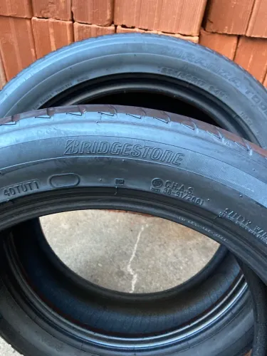 Pneus Bridgestone turanza 225/50 R17 seminovos