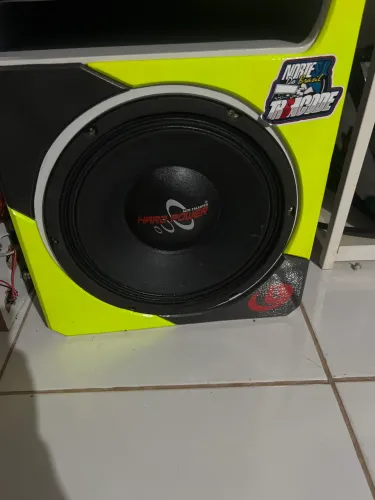 Sub de 12 polegada com caixa 
