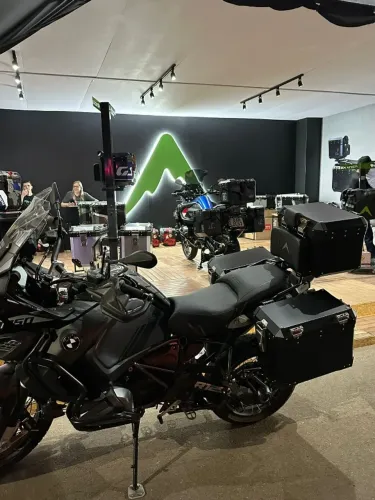 GS 1250 ADV Triple Black