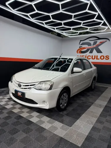 Toyota Etios XS Sedan 1.5 Flex 16V 4P Aut. 2017