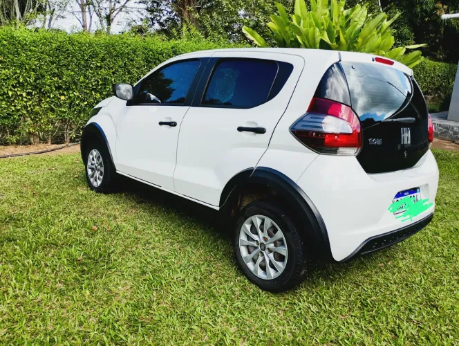 Fiat Mobi Like 1.0 Fire Flex 5P. 2024