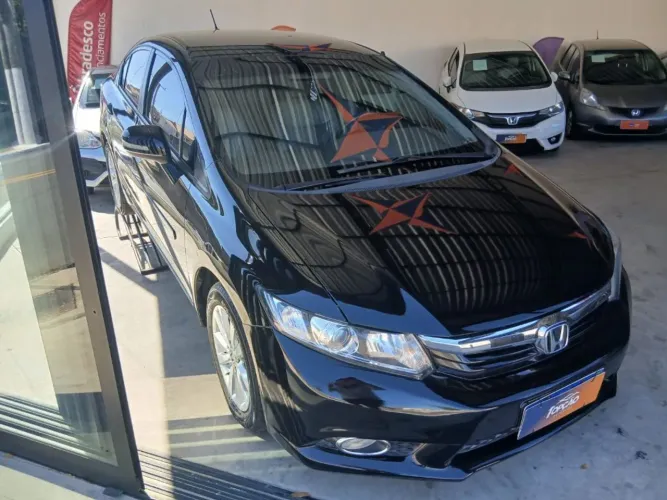 Honda Civic Sedan LXR 2.0 Flexone 16V Aut. 4P 2014