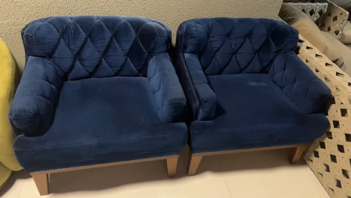 Kit com 4 Poltronas em Veludo - Azul Marinho e Verde Oliva | Luxo e Conforto para sua Sala