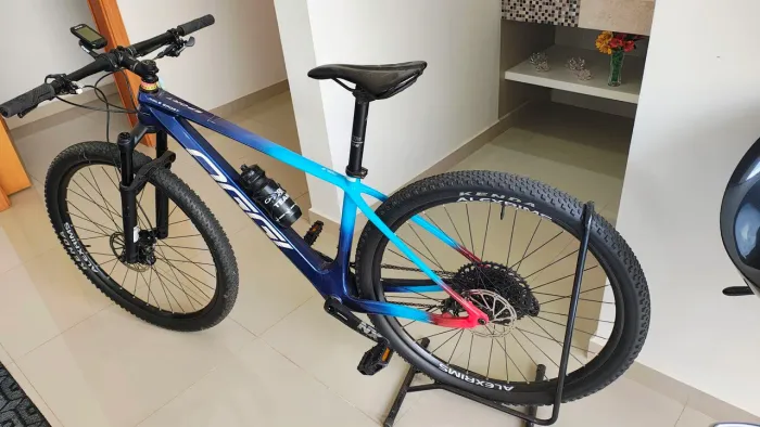 Vende-se Bicicleta