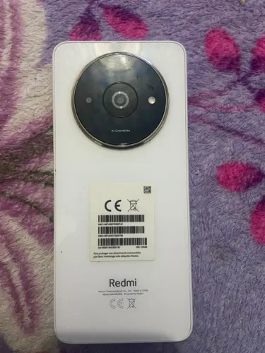 Vendo um celular 500 celular contato ZAP *