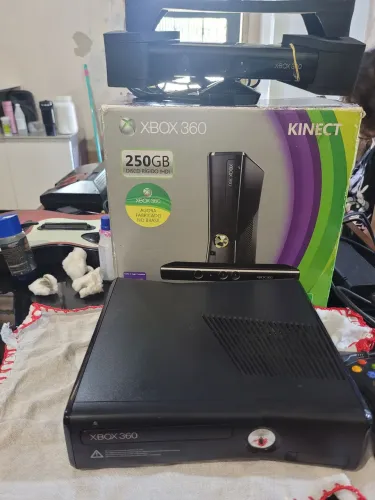 Xbox 360 Cib ótimo estado completo