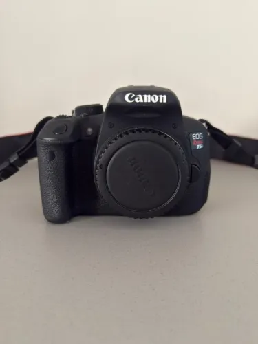 Câmera Canon EOS Rebel T5i - EOS 700D