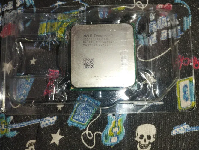 Processado AMD sempron + cooler