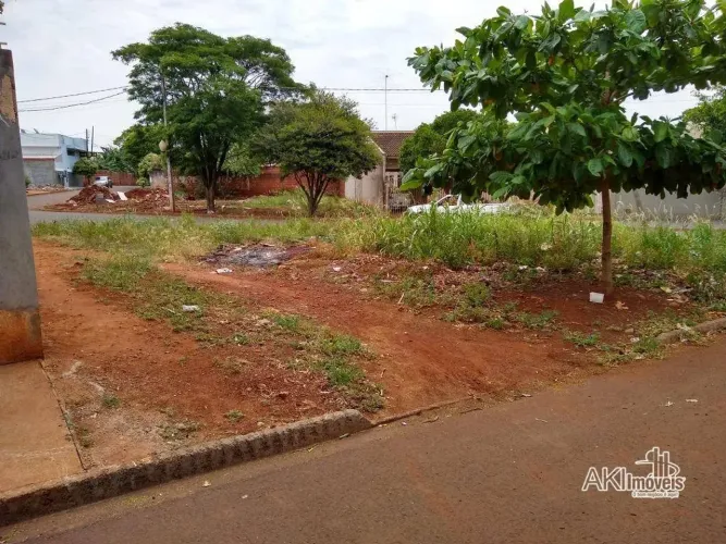 Terreno à venda, 135 m² por R$ 135.000,00 - Jardim Nova Independência - Sarandi/PR