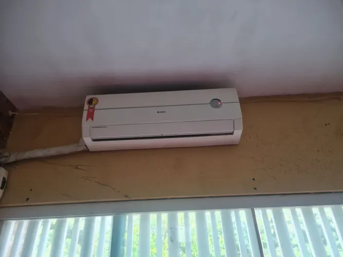 Vendo ar condicionado.