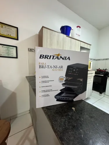 Air free Britânia