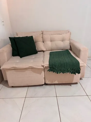 Sofá-cama com rodinhas