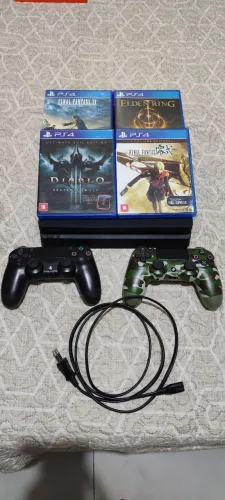CONSOLE PS4 SLIM 500GB COM 2 CONTROLES + 4 JOGOS