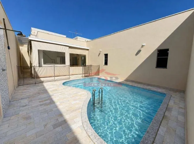 Casa para Locação no Condomínio Villaggio Excelente localização