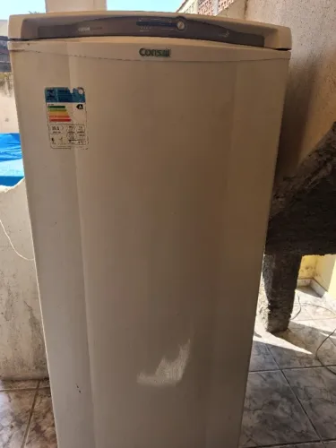 Geladeira frost free 297 litros