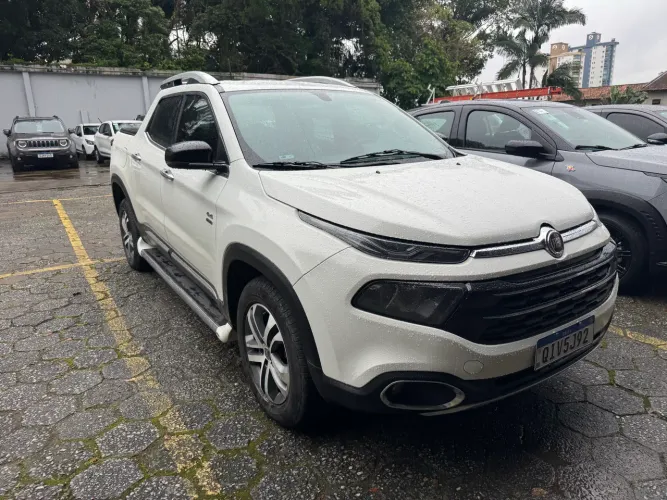 Fiat Toro Volcano 2.0 16V 4X4 TB Diesel Aut. 2017