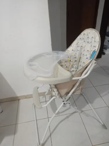 Cadeira de alimentação