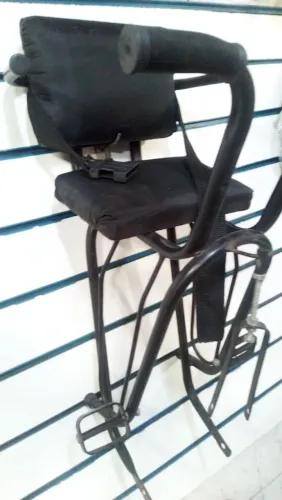 Cadeirinha dianteira tubular aço
