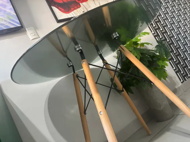 Vendo mesa jantar 4 lugares