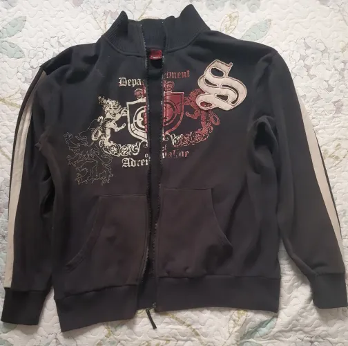 Lote casaco moletom calçados roupas calças jeans bolsa