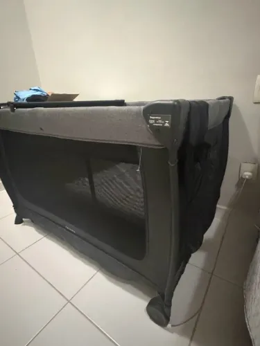 Berço Portátil Falcon Safety First na Caixa