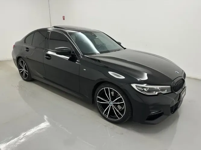 BMW 320I A 2.0 TB M Sport Activeflex 16V 4P 2022