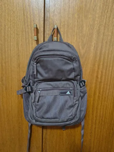 Mochila Adidas Marrom