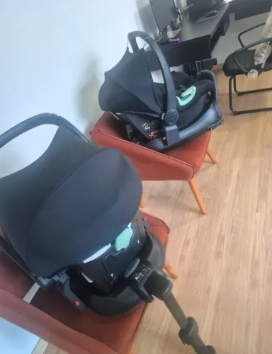Base isofix abc design tulip com bebê conforto 2 kit