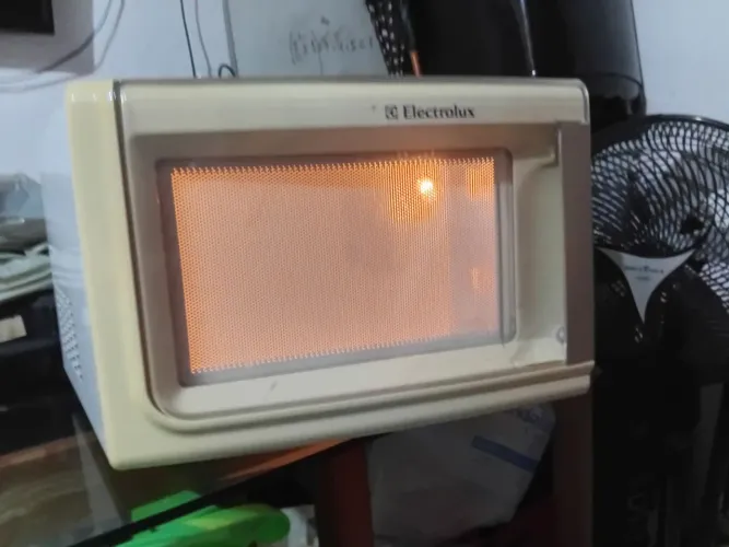 Micro-ondas Electrolux 23litros