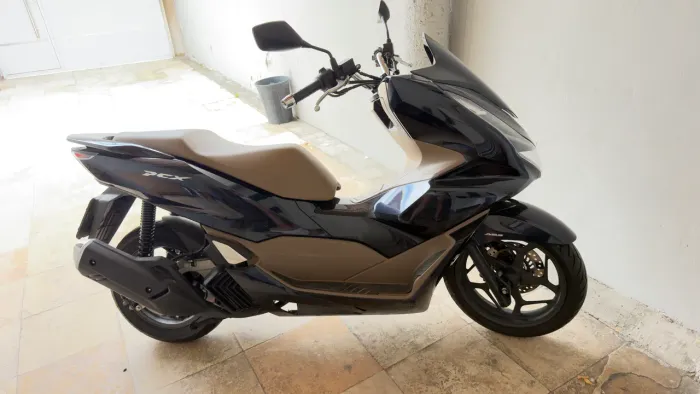 Honda Pcx Dlx 2025 *EXTRA*